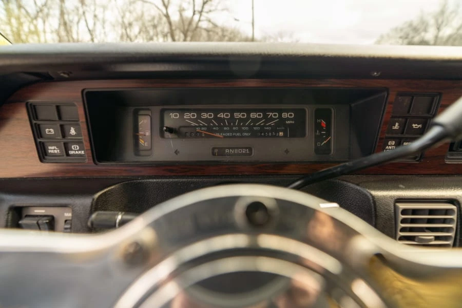 1991 Chevrolet Caprice - Image 30 of 31