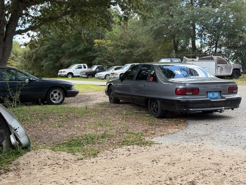1991 Chevrolet Caprice - Image 17 of 21