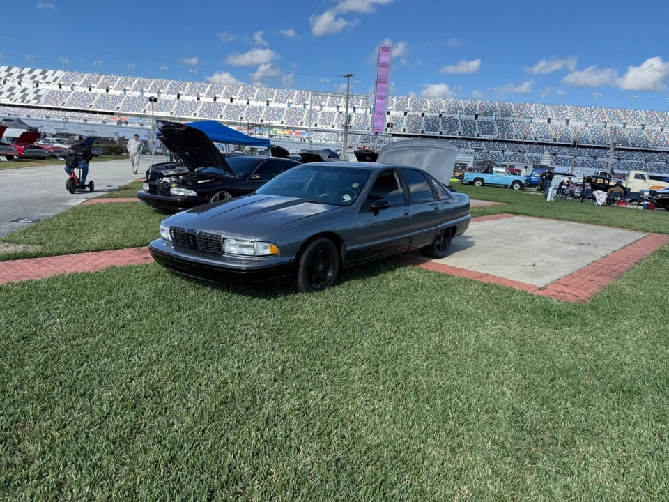 1991 Chevrolet Caprice - Image 14 of 21