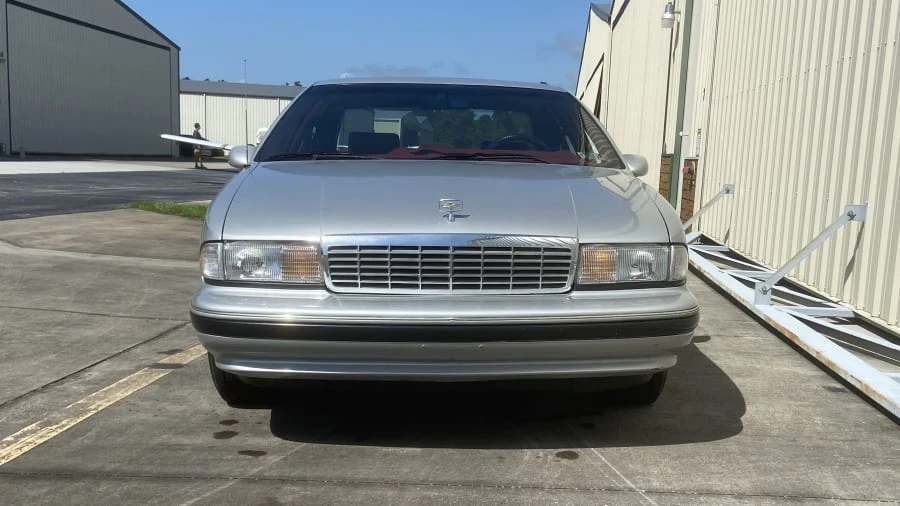 1991 Chevrolet Caprice - Image 9 of 12