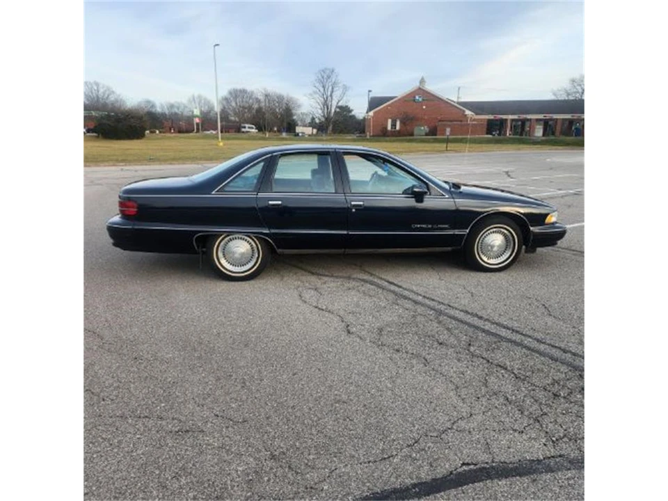 1991 Chevrolet Caprice - Image 14 of 21