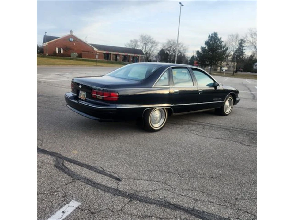 1991 Chevrolet Caprice - Image 10 of 21
