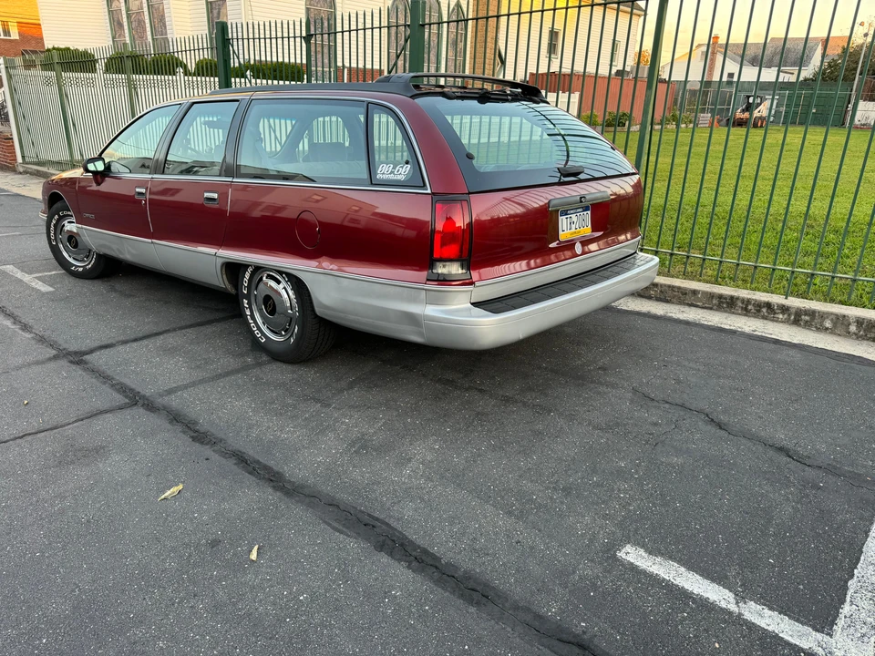 1991 Chevrolet Caprice - Image 10 of 31