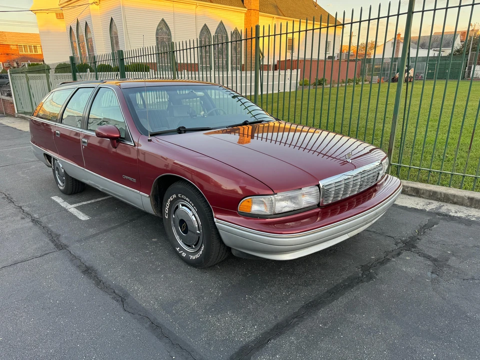 1991 Chevrolet Caprice - Image 21 of 31