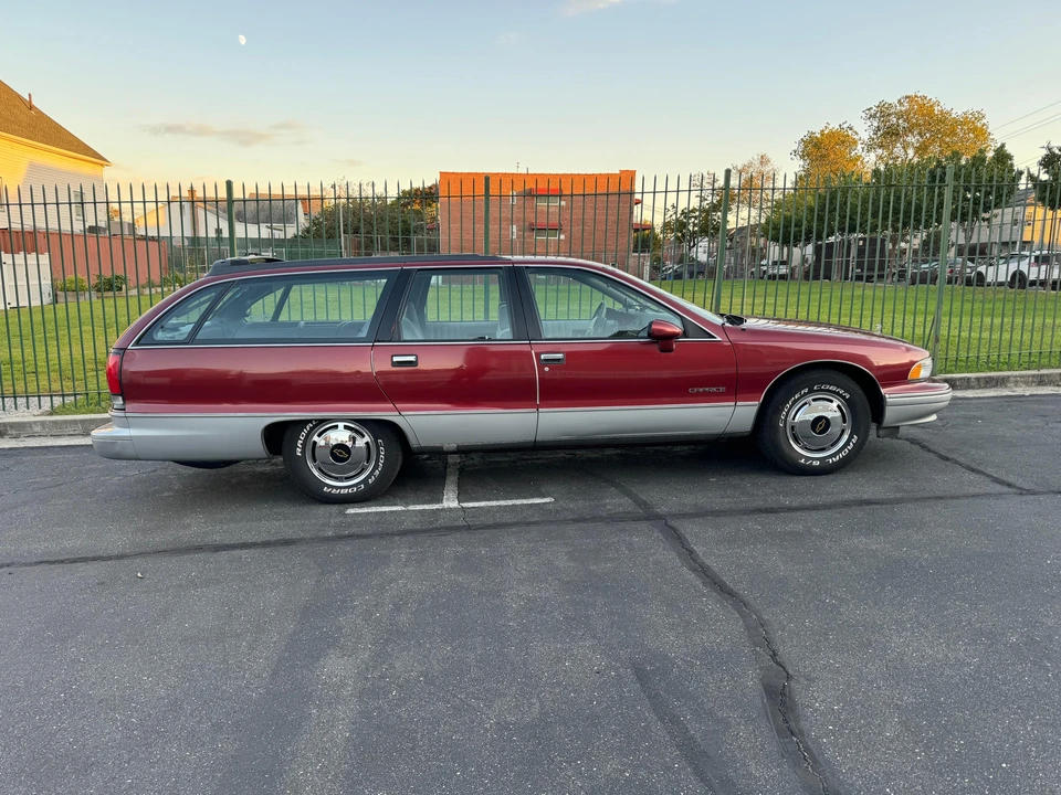 1991 Chevrolet Caprice - Image 19 of 31
