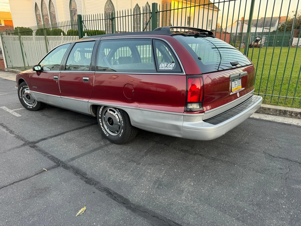 1991 Chevrolet Caprice - Image 9 of 31