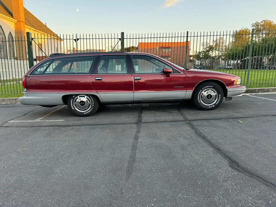1991 Chevrolet Caprice - Image 20 of 31