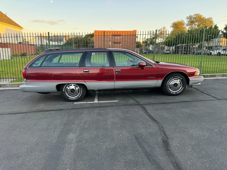 1991 Chevrolet Caprice - Image 18 of 31