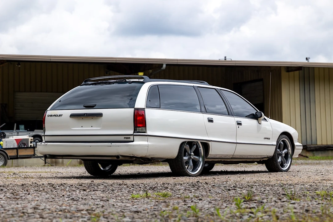 1991 Chevrolet Caprice - Image 9 of 31
