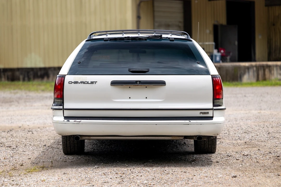 1991 Chevrolet Caprice - Image 8 of 31