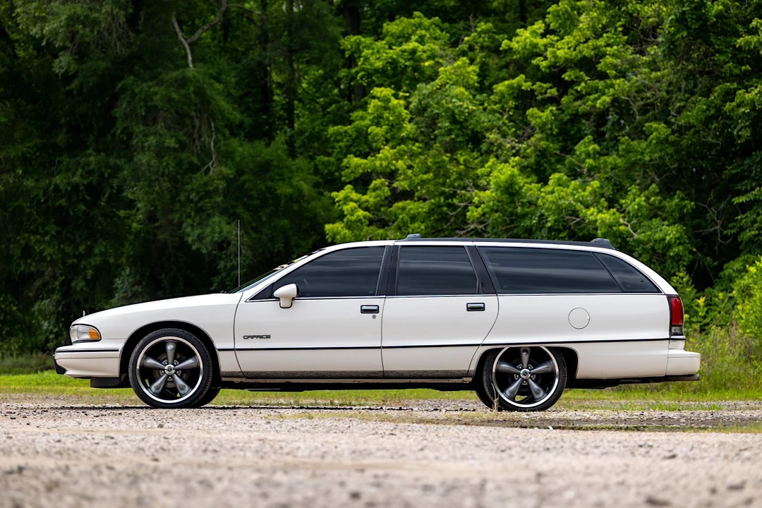 1991 Chevrolet Caprice - Image 5 of 31