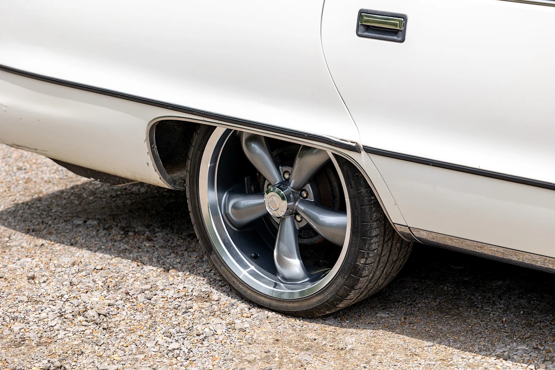 1991 Chevrolet Caprice - Image 21 of 31