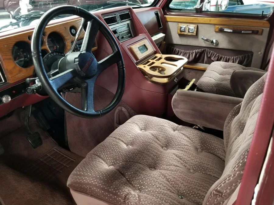 1991 Chevrolet G-Series Van - Image 3 of 6