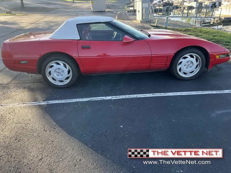 1991 Chevrolet Corvette C4 - Image 5 of 31