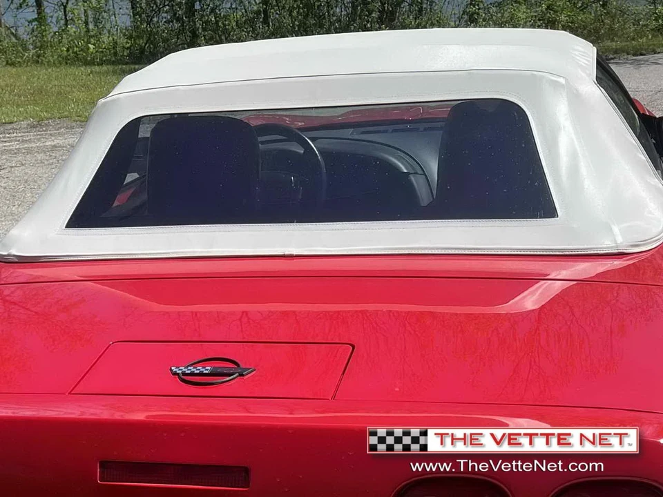 1991 Chevrolet Corvette C4 - Image 18 of 31
