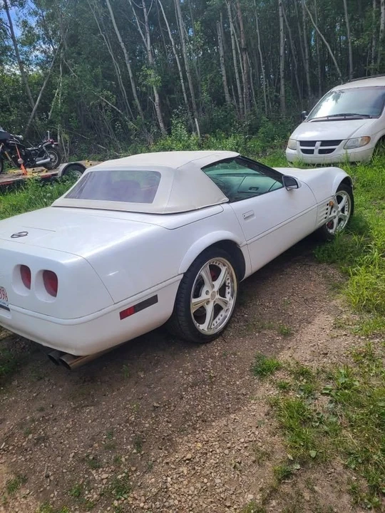 1991 Chevrolet Corvette C4 - Image 3 of 8