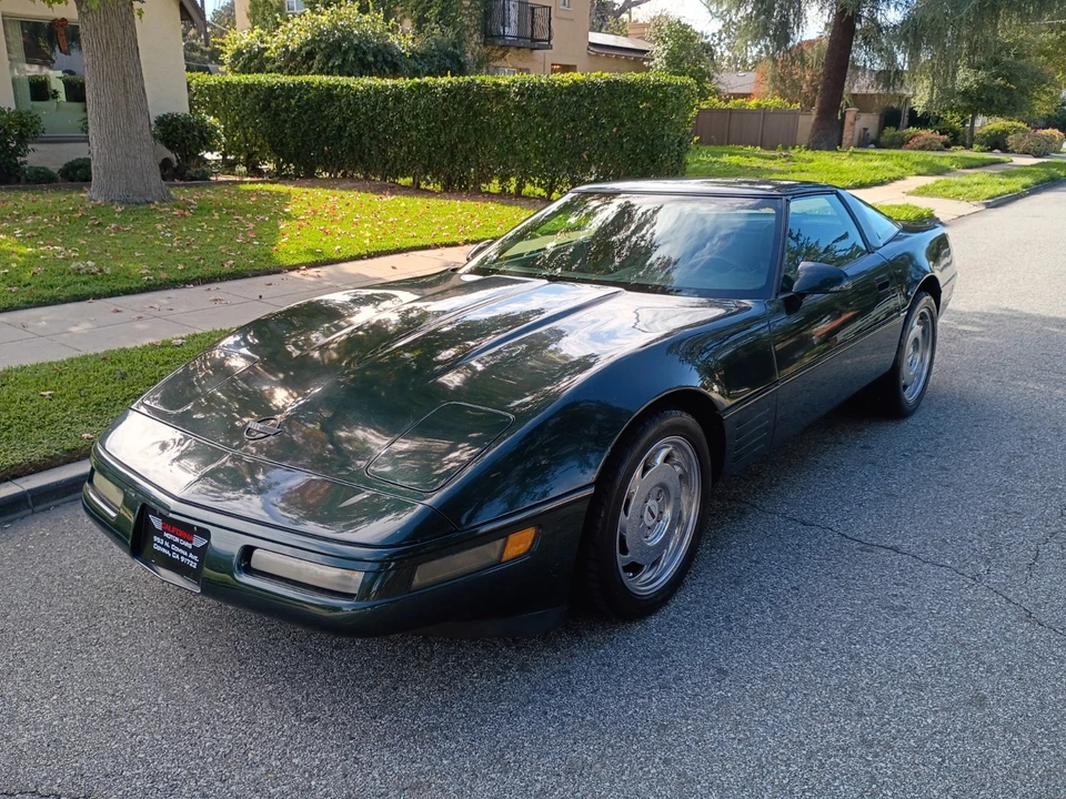 1991 Chevrolet Corvette C4 - Image 4 of 21
