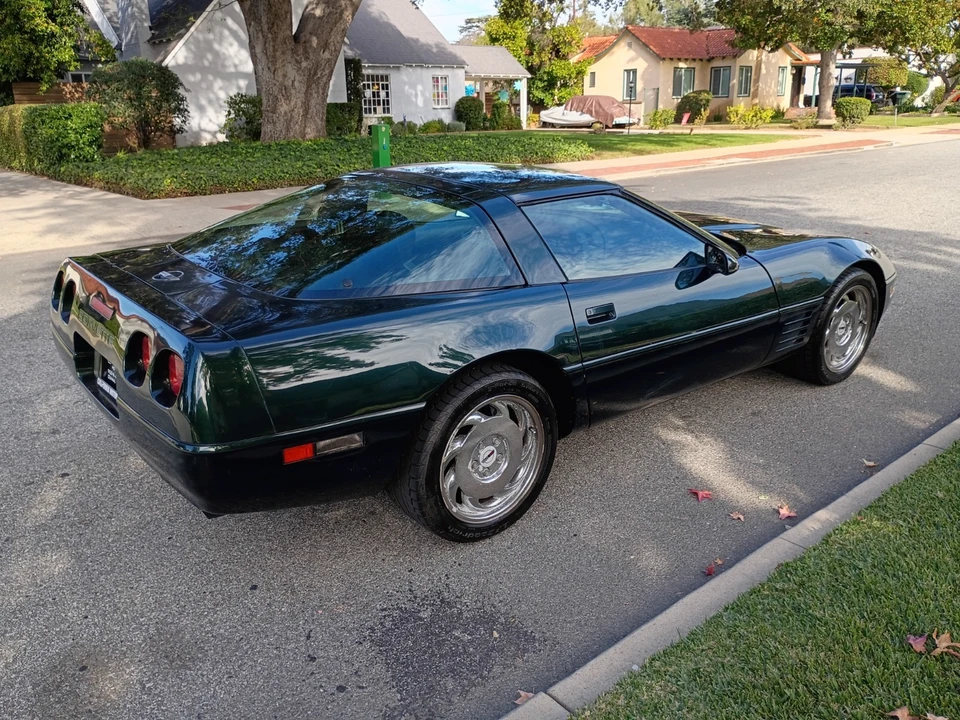 1991 Chevrolet Corvette C4 - Image 7 of 21