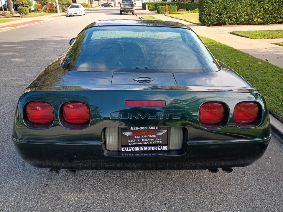 1991 Chevrolet Corvette C4 - Image 8 of 21