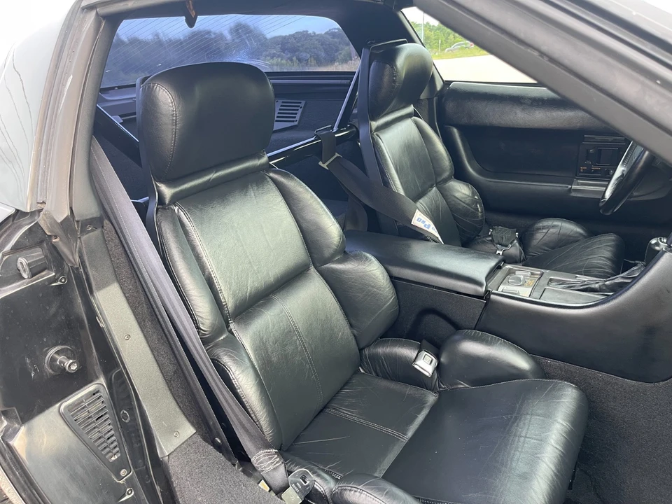 1991 Chevrolet Corvette C4 - Image 23 of 28
