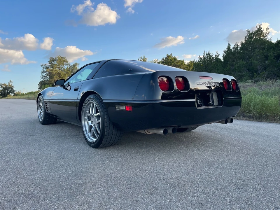 1991 Chevrolet Corvette C4 - Image 11 of 28