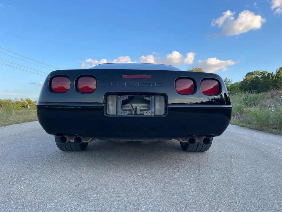 1991 Chevrolet Corvette C4 - Image 9 of 28