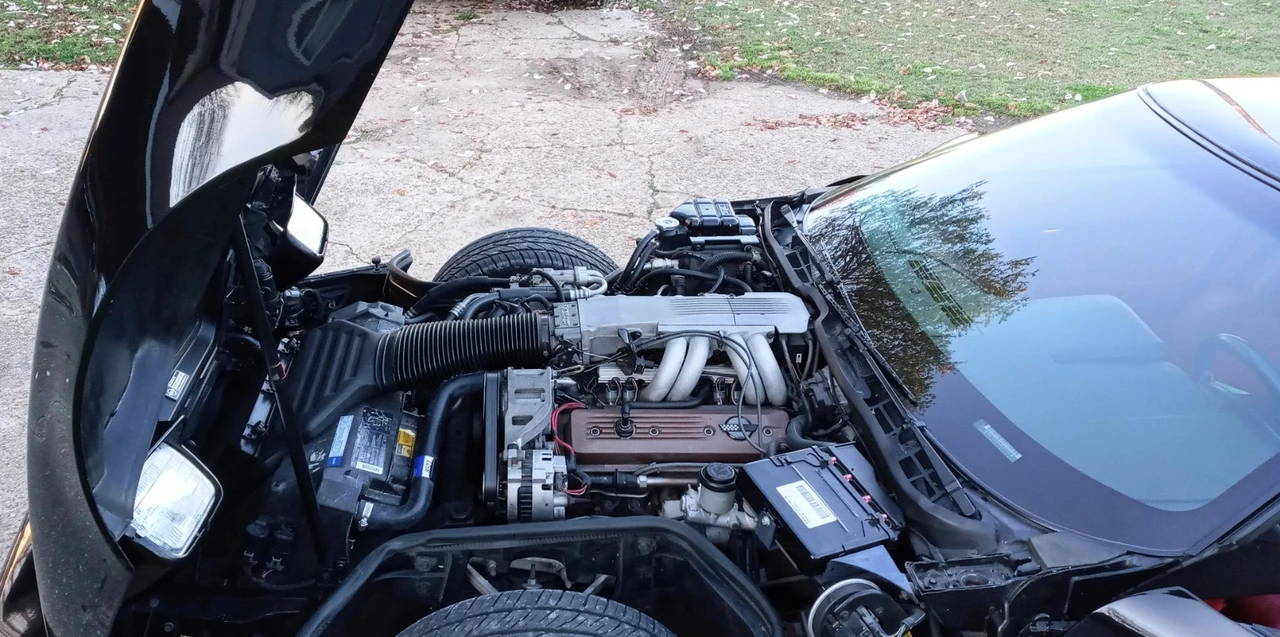 1991 Chevrolet Corvette C4 - Image 10 of 18