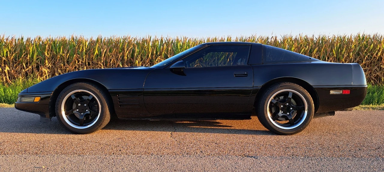 1991 Chevrolet Corvette C4 - Image 3 of 18
