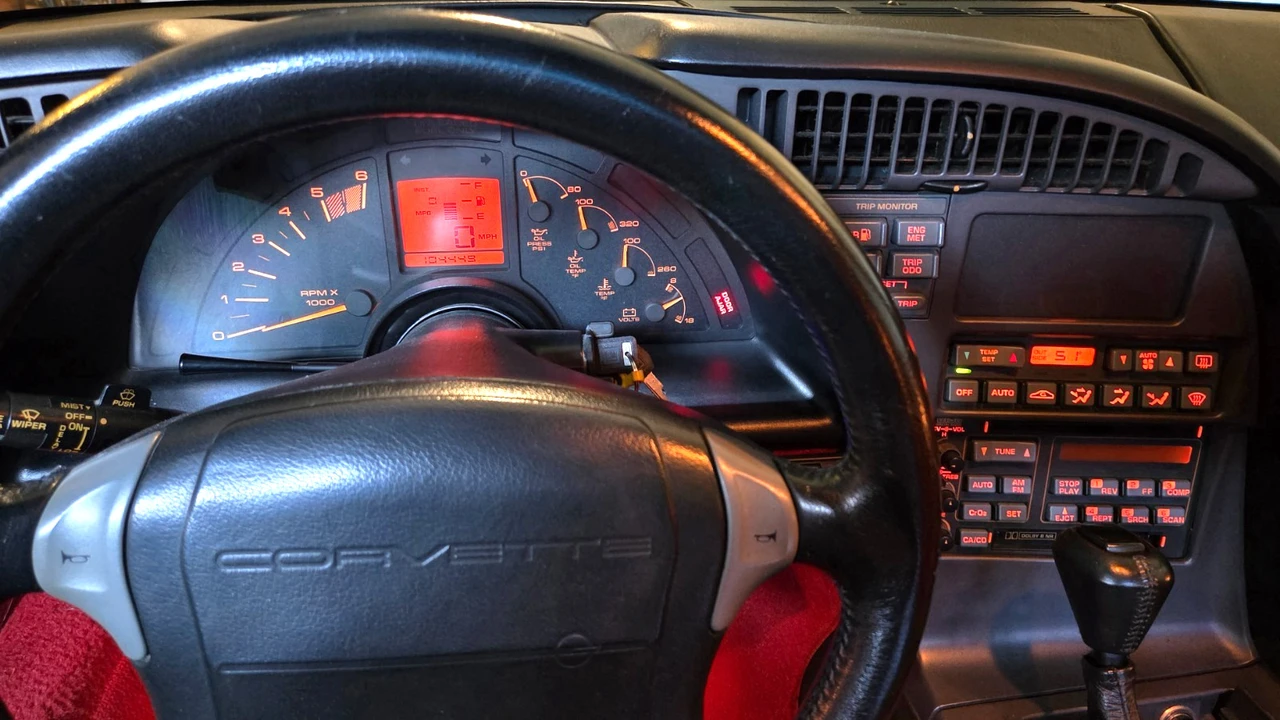 1991 Chevrolet Corvette C4 - Image 12 of 18