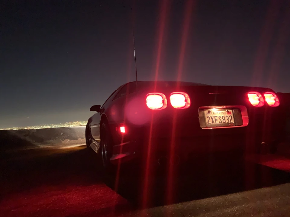 1991 Chevrolet Corvette C4 - Image 19 of 31