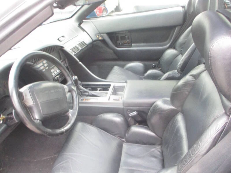 1991 Chevrolet Corvette C4 - Image 6 of 9