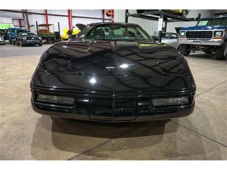 1991 Chevrolet Corvette C4 - Image 13 of 31