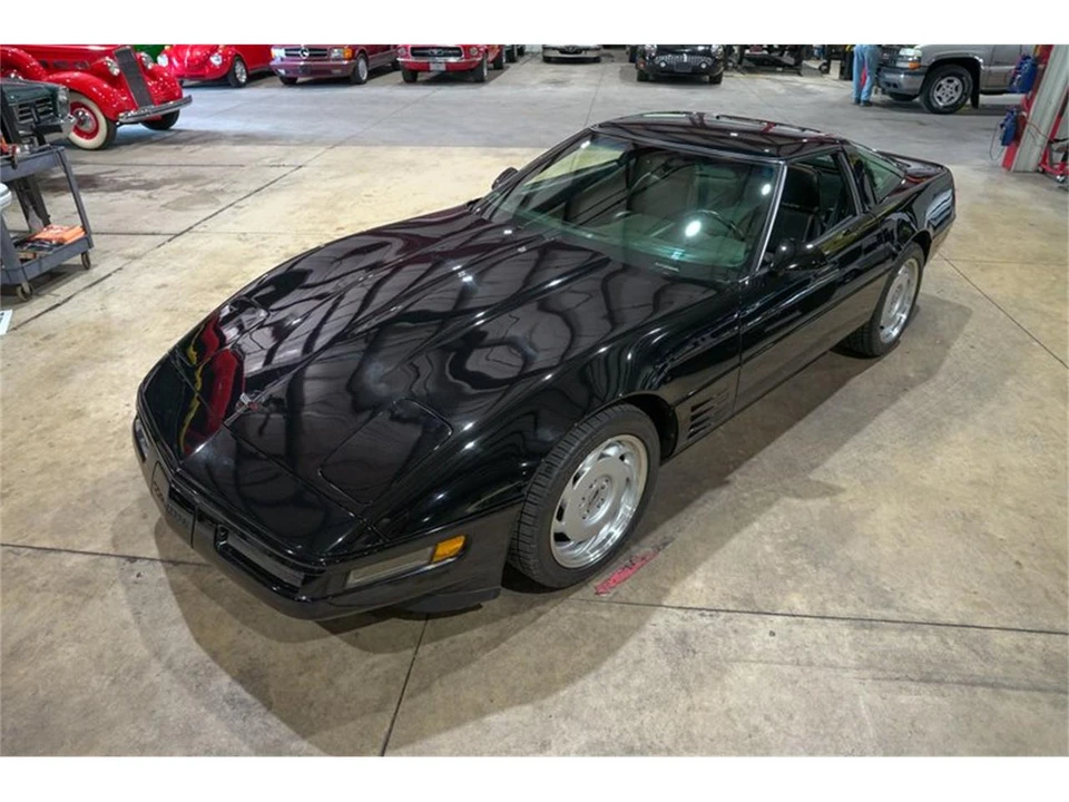 1991 Chevrolet Corvette C4 - Image 15 of 31