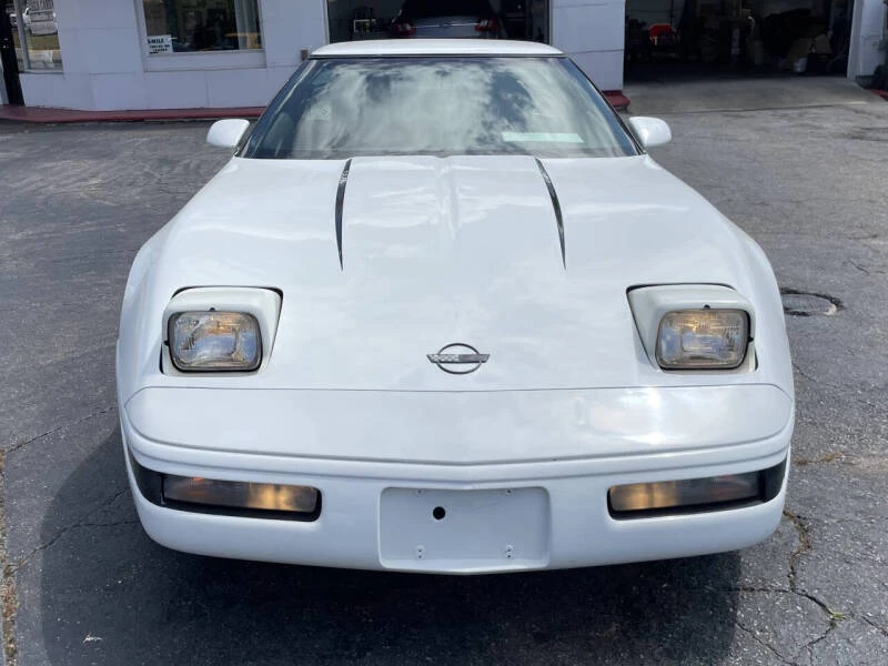1991 Chevrolet Corvette C4 - Image 8 of 24