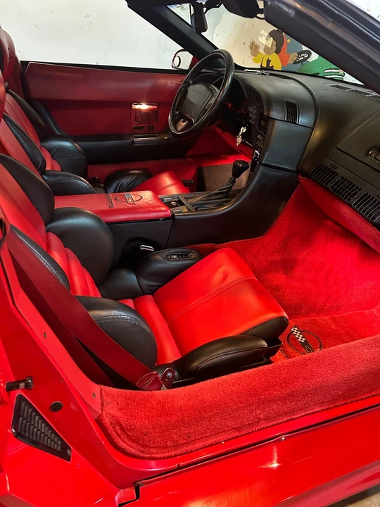 1991 Chevrolet Corvette C4 - Image 8 of 9