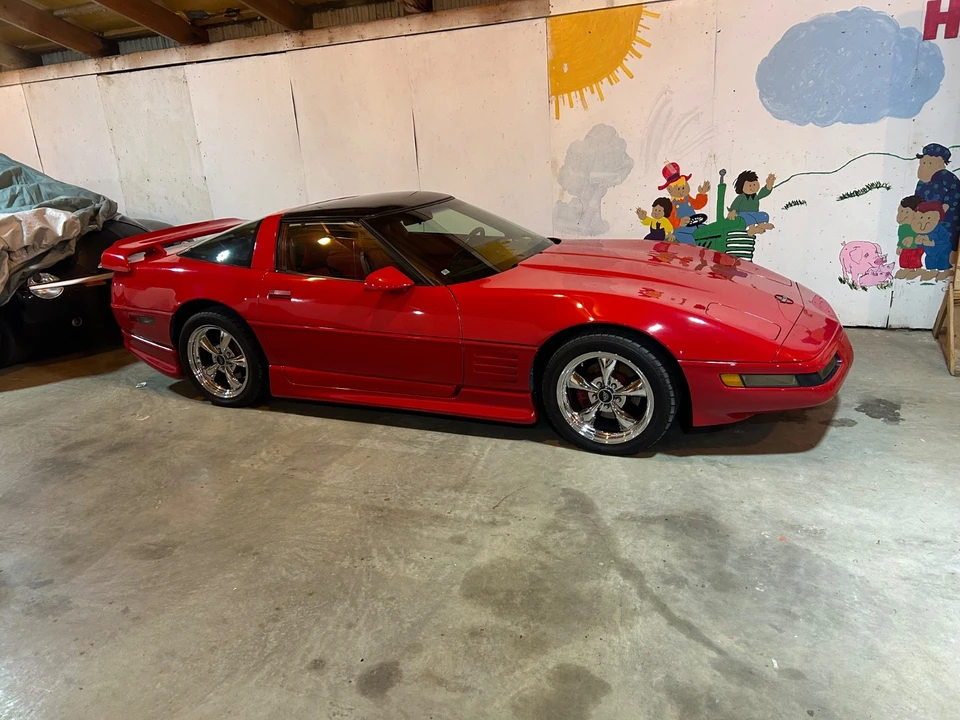 1991 Chevrolet Corvette C4 - Image 3 of 9