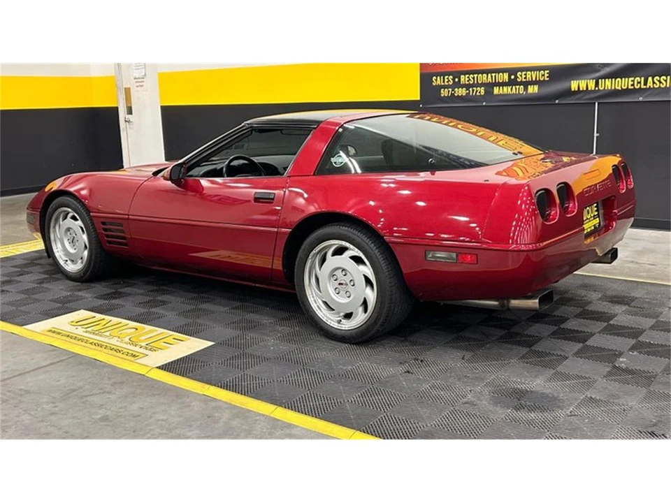 1991 Chevrolet Corvette C4 - Image 4 of 10