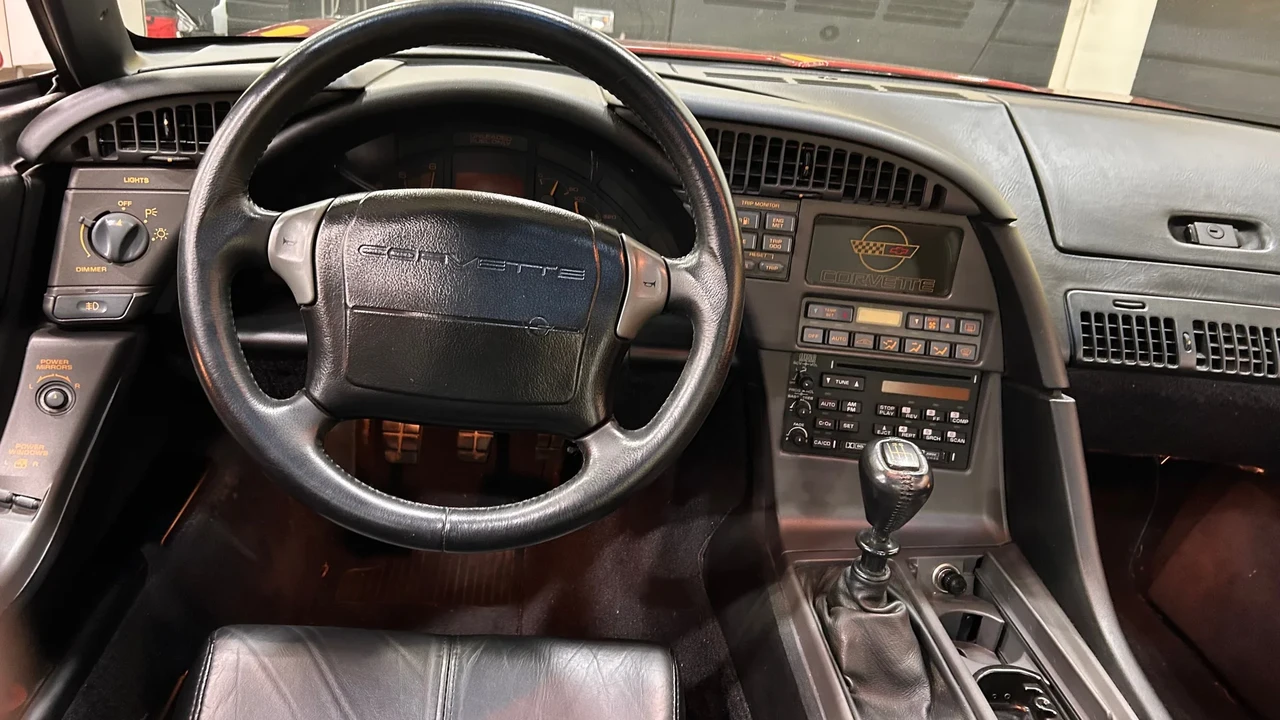 1991 Chevrolet Corvette - Image 8 of 10