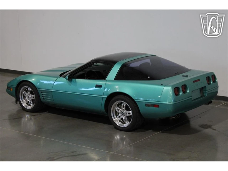 1991 Chevrolet Corvette C4 - Image 11 of 31
