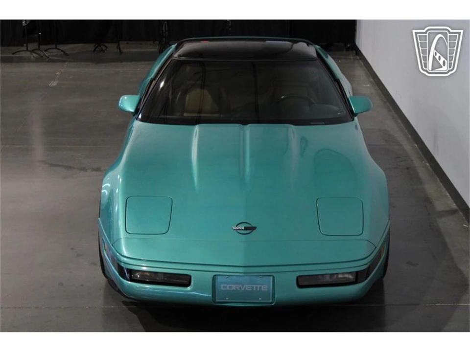 1991 Chevrolet Corvette C4 - Image 6 of 31