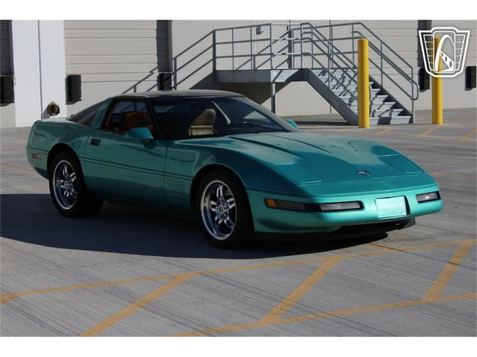 1991 Chevrolet Corvette C4 - Image 4 of 31