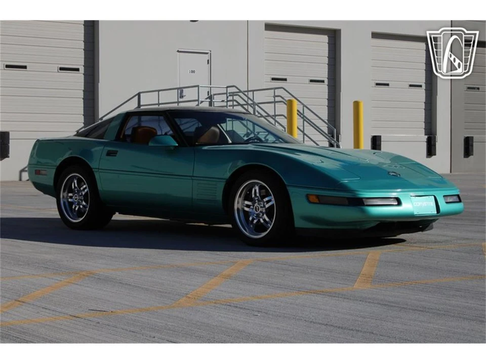 1991 Chevrolet Corvette C4 - Image 5 of 31