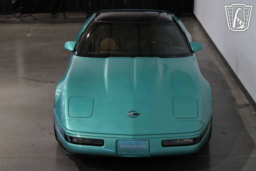1991 Chevrolet Corvette C4 - Image 7 of 12