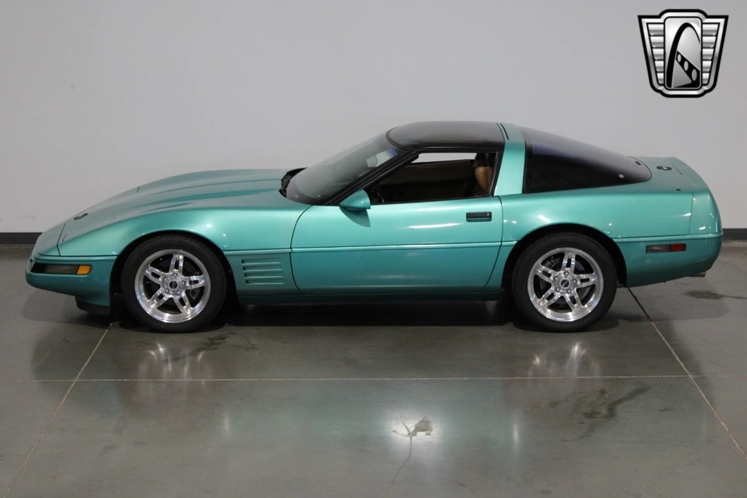 1991 Chevrolet Corvette C4 - Image 14 of 21