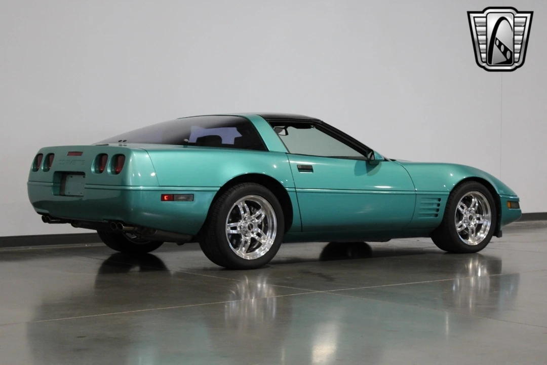 1991 Chevrolet Corvette C4 - Image 19 of 21