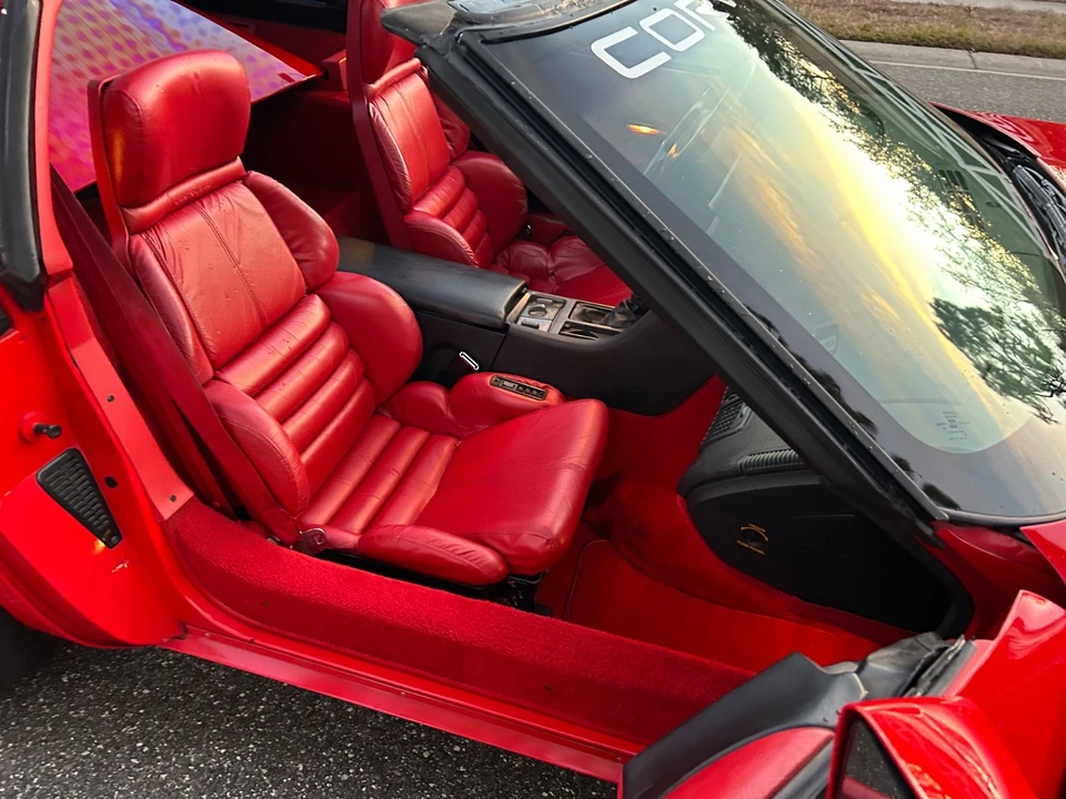 1991 Chevrolet Corvette C4 - Image 10 of 21