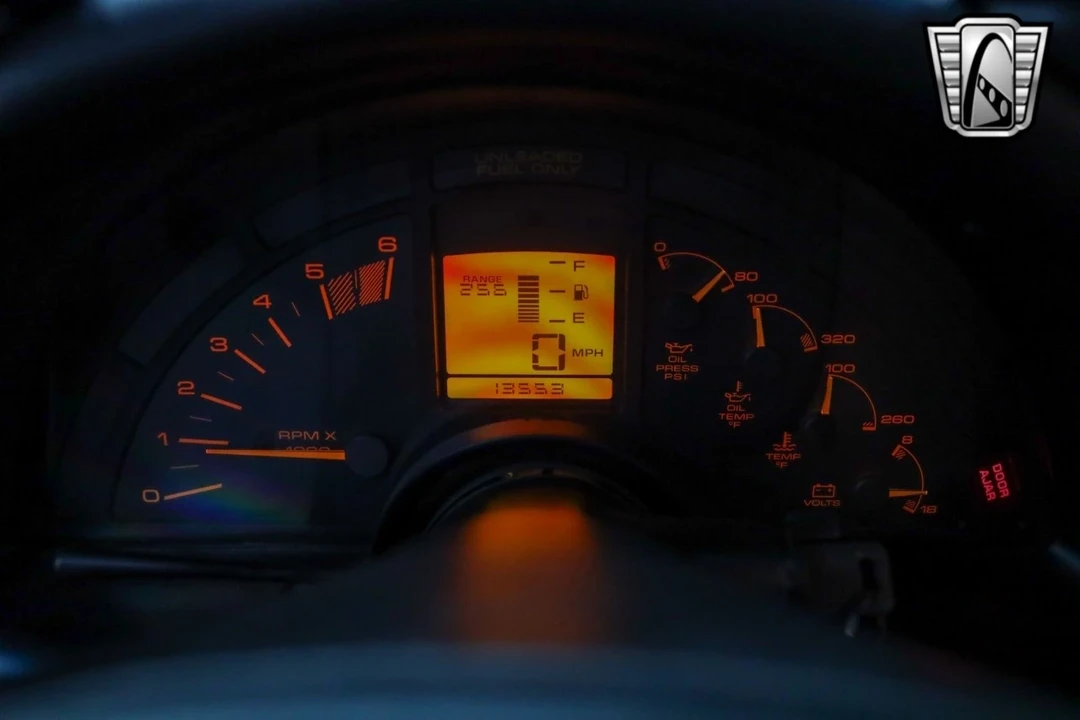 1991 Chevrolet Corvette C4 - Image 20 of 21