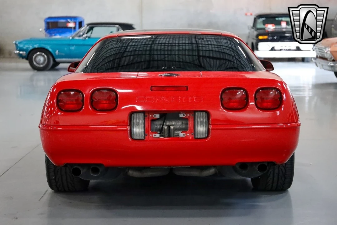 1991 Chevrolet Corvette C4 - Image 5 of 21