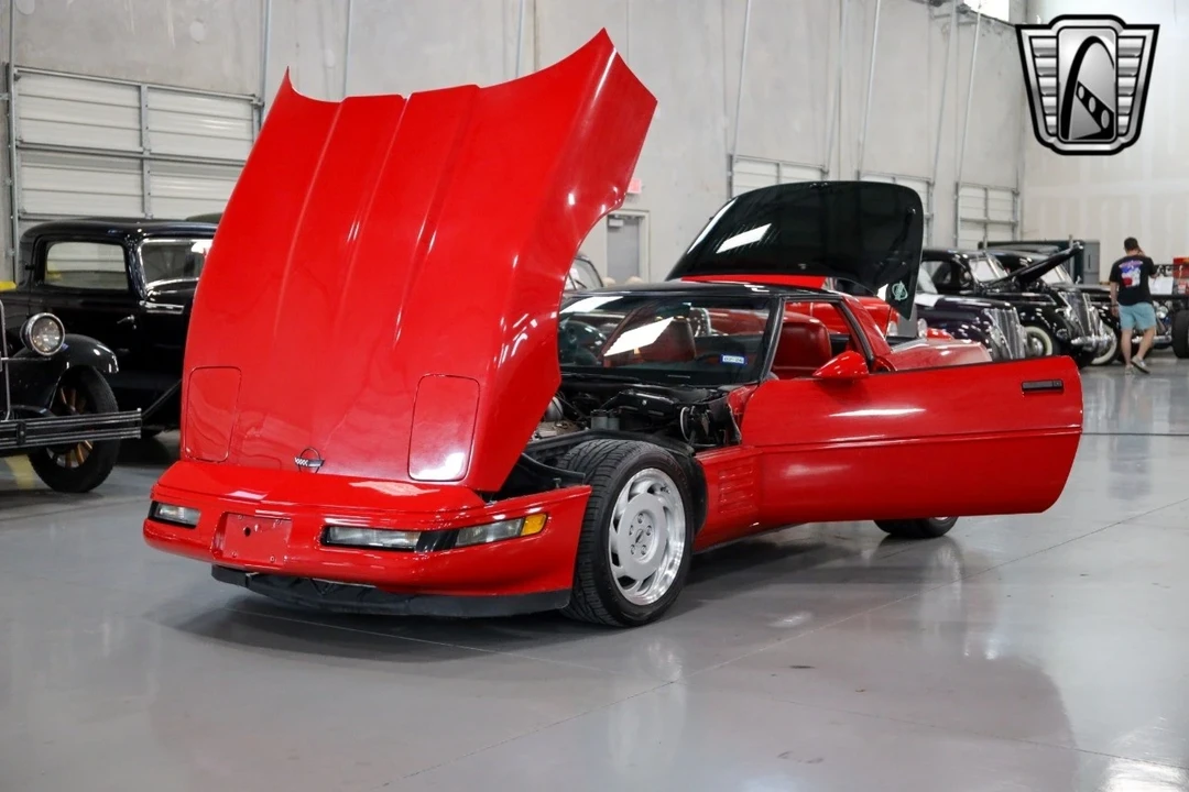 1991 Chevrolet Corvette C4 - Image 9 of 21