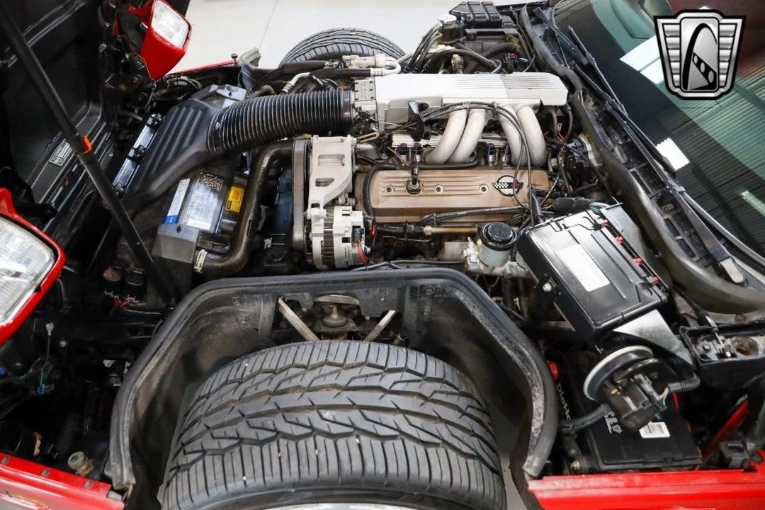 1991 Chevrolet Corvette C4 - Image 13 of 21